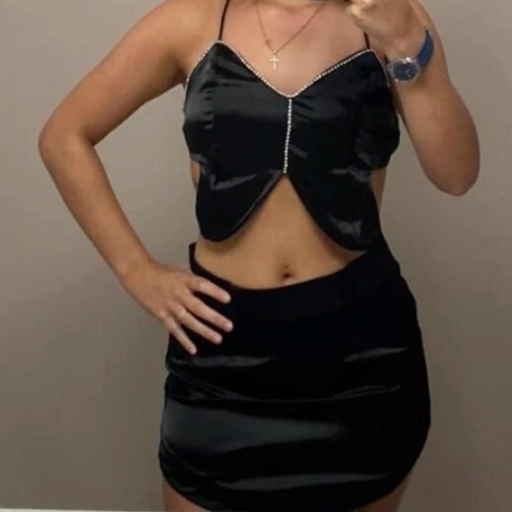 Black butterfly top